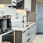 Appartement Carillon 60 With Free Secure Parking *