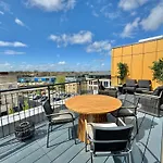 Carillon 60 With Free Secure Parking * York