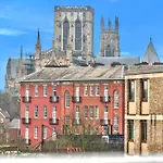 Appartement Carillon 60 With Free Secure Parking York