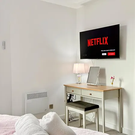 아파트 Carillon 60 With Free Secure Parking 요크