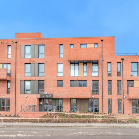 Carillon 60 With Free Secure Parking