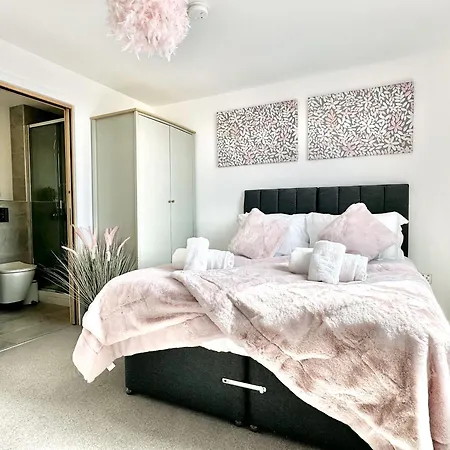 Carillon 60 With Free Secure Parking York