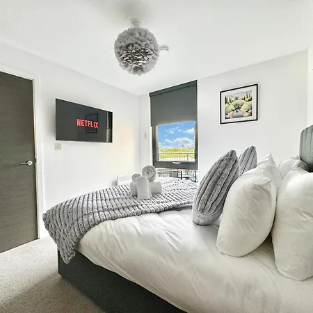 Carillon 60 With Free Secure Parking Apartment *