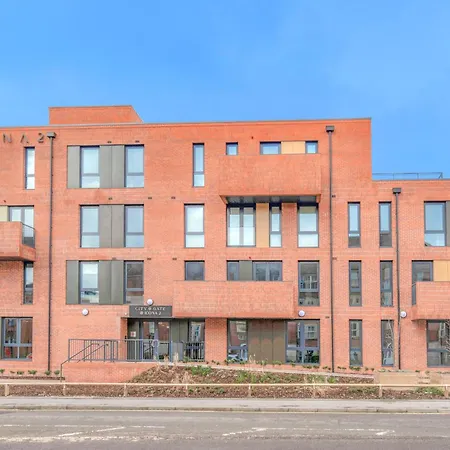 Carillon 60 With Free Secure Parking