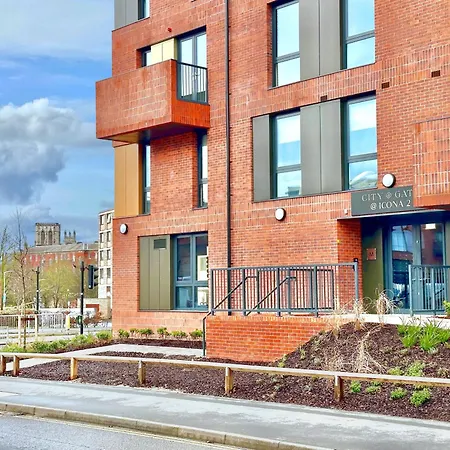 Apartment Carillon 60 With Free Secure Parking York